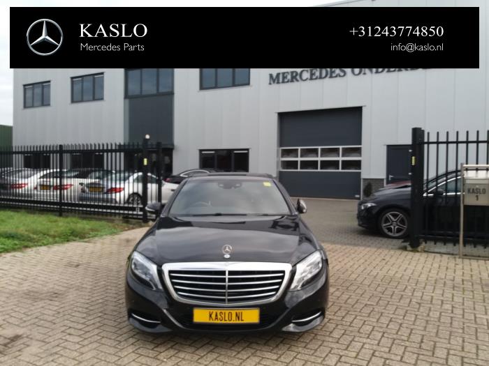Używane Maska Mercedes S (222.0/222.1) 3.0 S-350 BlueTEC, S-350d 24V Cena € 1.250,00 Procedura marży oferowane przez kaslo auto parts