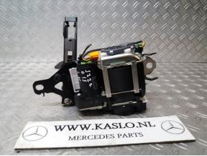 Used Front seatbelt, left Mercedes S (W222/V222/X222) 3.0 S-350 BlueTec, S-350 d 24V Price € 200,00 Margin scheme offered by kaslo auto parts