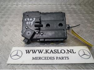 Used Fuse box Mercedes C (C205) C-250d 2.2 16V BlueTEC Price € 50,00 Margin scheme offered by kaslo auto parts