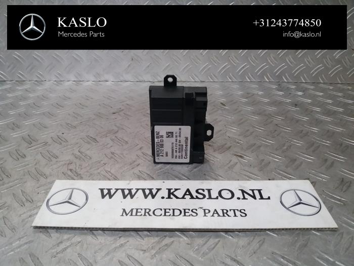 Używane Modul paliwowy ADM Mercedes C (W204) 1.8 C-180 CGI 16V Cena € 50,00 Procedura marży oferowane przez kaslo auto parts