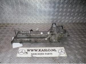 Usados Colector de admisión Mercedes ML II (164/4JG) 3.0 ML-320 CDI V6 24V Precio € 150,00 Norma de margen ofrecido por kaslo auto parts