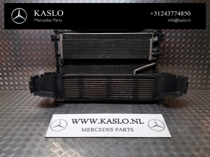 Usagé Intercooler Mercedes C (W204) 2.2 C-220 CDI 16V BlueEFFICIENCY Prix € 50,00 Règlement à la marge proposé par kaslo auto parts
