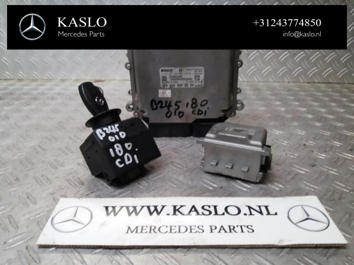 Used Ignition lock + computer Mercedes B (W245) 2.0 B-180 CDI 16V Price € 200,00 Margin scheme offered by kaslo auto parts