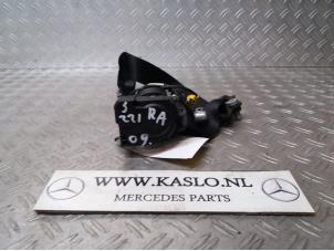 Usagé Ceinture arrière droit Mercedes S (W221) 3.0 S-320 CDI 24V Prix € 100,00 Règlement à la marge proposé par kaslo auto parts