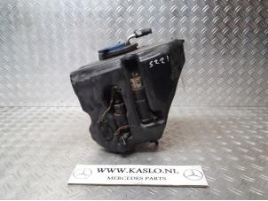 Used Front windscreen washer reservoir Mercedes S (W221) 3.0 S-320 CDI 24V Price € 50,00 Margin scheme offered by kaslo auto parts