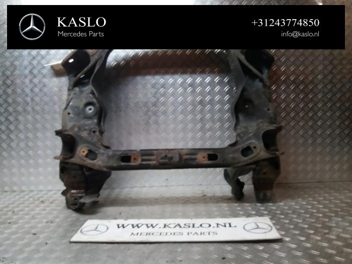 Used Subframe Mercedes S (W221) 3.0 S-320 CDI 24V Price € 150,00 Margin scheme offered by kaslo auto parts
