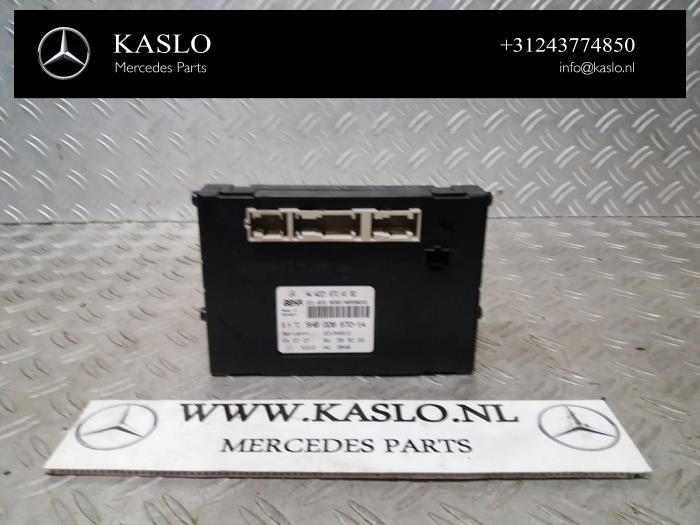 Używane Modul climatronic Mercedes S (W221) 3.0 S-320 CDI 24V Cena € 50,00 Procedura marży oferowane przez kaslo auto parts