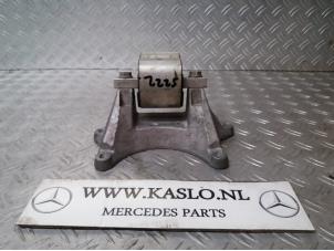 Used Gearbox mount Mercedes S (W222/V222/X222) 3.0 S-350 BlueTec, S-350 d 24V Price € 25,00 Margin scheme offered by kaslo auto parts