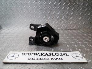 Used Support (miscellaneous) Mercedes S (W222/V222/X222) 3.0 S-350 BlueTec, S-350 d 24V Price € 30,00 Margin scheme offered by kaslo auto parts