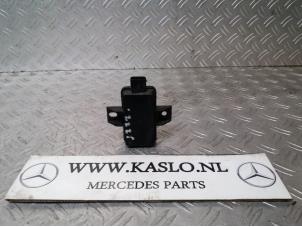 Used Tyre pressure module Mercedes S (W222/V222/X222) 3.0 S-350 BlueTec, S-350 d 24V Price € 25,00 Margin scheme offered by kaslo auto parts