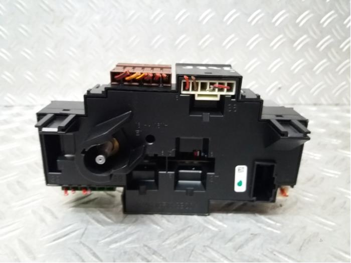 fuse-box-mercedes-s-3-0-s-350-bluetec-s-350-d-24v-a2229063302-mercedes