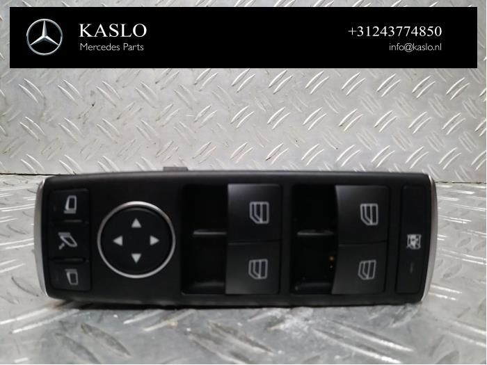 Usados Interruptor de ventanilla eléctrica Mercedes E (W212) E-220 CDI 16V BlueEfficiency Precio € 50,00 Norma de margen ofrecido por kaslo auto parts