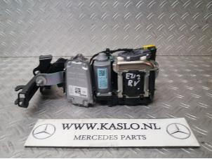 Used Front seatbelt, right Mercedes E (W212) E-220 CDI 16V BlueEfficiency Price € 75,00 Margin scheme offered by kaslo auto parts