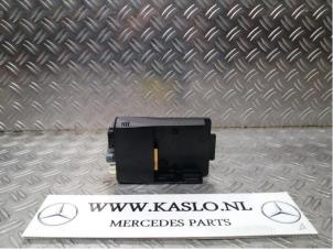 Used Navigation module Mercedes B (W246,242) 1.8 B-180 CDI BlueEFFICIENCY 16V Price € 25,00 Margin scheme offered by kaslo auto parts