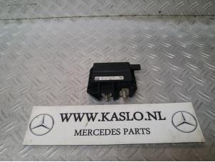 Używane Rózne Mercedes C (W205) C-300 2.0 Turbo 16V Cena € 50,00 Procedura marży oferowane przez kaslo auto parts