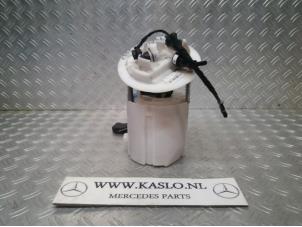 Used Electric fuel pump Mercedes C (W205) C-300 2.0 Turbo 16V Price € 100,00 Margin scheme offered by kaslo auto parts