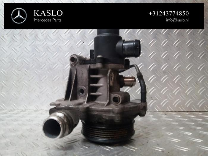 Vattenpump från en Mercedes-Benz B (W246/W242) 1.5 B-180 CDI,d 16V 2017