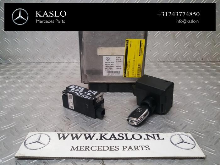 Used Ignition lock + computer Mercedes B (W246/W242) 1.8 B-200 CDI BlueEFFICIENCY 16V Price € 300,00 Margin scheme offered by kaslo auto parts