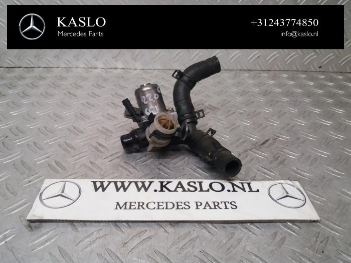 Używane Rózne Mercedes C (W204) 2.2 C-220 CDI 16V BlueEFFICIENCY Cena € 30,00 Procedura marży oferowane przez kaslo auto parts
