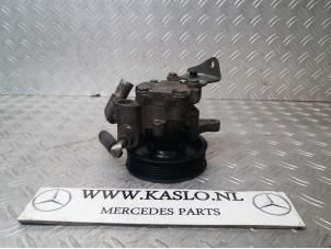 Gebrauchte Lenkkraftverstärker Pumpe Mercedes CLS (C219) 320 CDI 24V Preis € 150,00 Margenregelung angeboten von kaslo auto parts