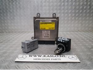 Used Ignition lock + computer Mercedes E (R207) E-220 CDI 16V BlueEfficiency Price € 300,00 Margin scheme offered by kaslo auto parts