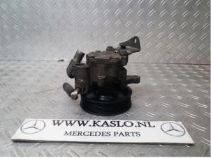 Usagé Pompe de direction Mercedes CLS (C219) 350 CDI 24V Prix € 150,00 Règlement à la marge proposé par kaslo auto parts