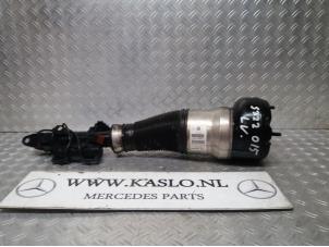 Used Front shock absorber rod, left Mercedes S (W222/V222/X222) 3.0 S-350 BlueTec, S-350 d 24V Price on request offered by kaslo auto parts