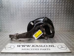 Used Knuckle, front left Mercedes S (W222/V222/X222) 3.0 S-350 BlueTec, S-350 d 24V Price € 300,00 Margin scheme offered by kaslo auto parts