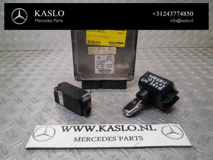 Used Ignition lock + computer Mercedes B (W246/W242) 1.8 B-200 CDI BlueEFFICIENCY 16V Price € 300,00 Margin scheme offered by kaslo auto parts