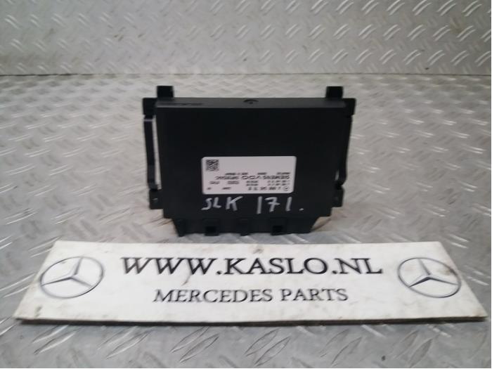 Ordinateur réservoir automatique d'un Mercedes-Benz SLK (R171) 1.8 200 K 16V 2007