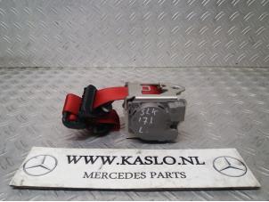 Used Front seatbelt, left Mercedes SLK (R171) 1.8 200 K 16V Price € 100,00 Margin scheme offered by kaslo auto parts