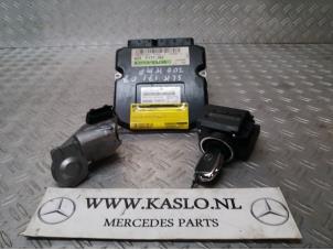 Used Ignition lock + computer Mercedes SLK (R171) 1.8 200 K 16V Price € 250,00 Margin scheme offered by kaslo auto parts