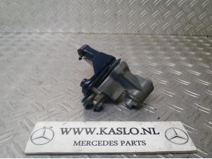 Usagé Charnière porte avant droite Mercedes A (W169) Prix sur demande proposé par kaslo auto parts