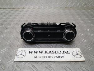 Używane Panel sterowania nagrzewnicy Mercedes A (W176) 1.6 A-180 16V Cena € 40,00 Procedura marży oferowane przez kaslo auto parts