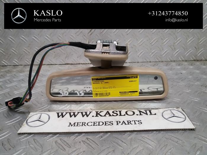 Używane Lusterko wewnetrzne Mercedes SL (R230) 3.7 SL-350 V6 18V Cena € 75,00 Procedura marży oferowane przez kaslo auto parts
