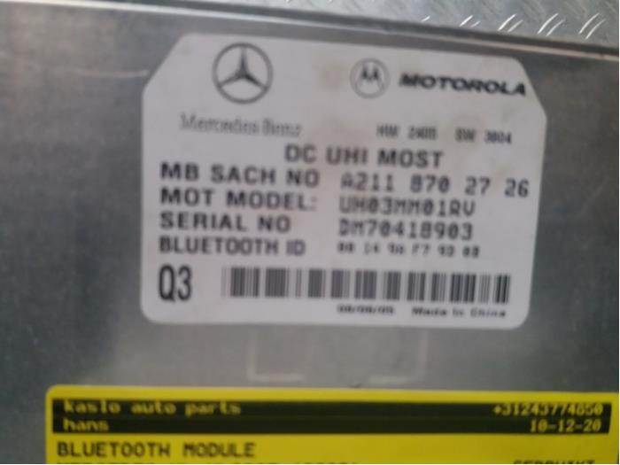 Module Bluetooth d'un Mercedes-Benz SL (R230) 3.7 SL-350 V6 18V 2005
