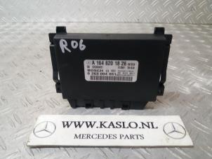 Used PDC Module Mercedes R (W251) 5.0 500 V8 32V 4-Matic Price € 50,00 Margin scheme offered by kaslo auto parts