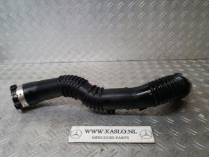 Used Turbo hose Mercedes B (W247) 2.0 B-200d Price € 50,00 Margin scheme offered by kaslo auto parts