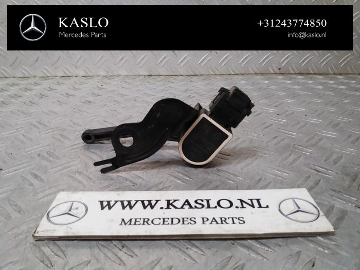Begagnade Sensor (övriga) Mercedes S (C217) 4.7 S-500 32V Pris € 50,00 Marginaltabell erbjuds av kaslo auto parts