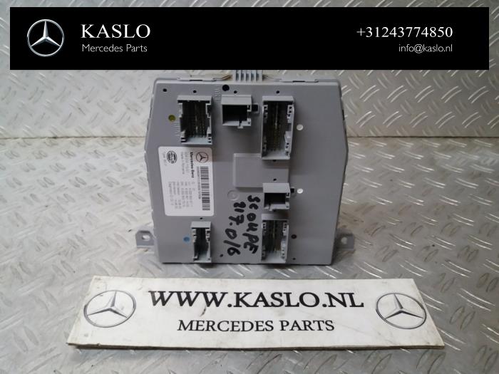 Używane Modul Comfort Mercedes S (C217) 4.7 S-500 32V Cena € 100,00 Procedura marży oferowane przez kaslo auto parts