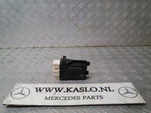 Used Seat computer Mercedes S (C217) 4.7 S-500 BlueEFFICIENCY 32V 4-Matic Price € 30,00 Margin scheme offered by kaslo auto parts