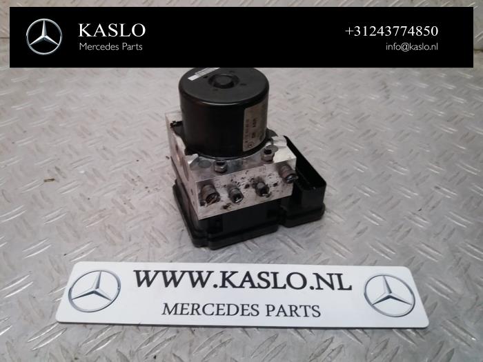 Usagé Bloc ABS Mercedes C Estate (S204) 2.2 C-220 CDI 16V BlueEfficiency Prix € 100,00 Règlement à la marge proposé par kaslo auto parts