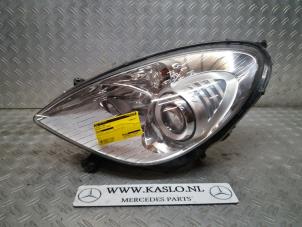 Used Headlight, left Mercedes SLK (R171) 3.5 350 V6 24V Price € 400,00 Margin scheme offered by kaslo auto parts