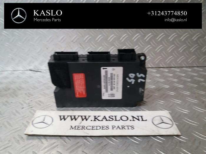 Used Convertible computer Mercedes SL (R230) 3.7 SL-350 V6 18V Price € 200,00 Margin scheme offered by kaslo auto parts