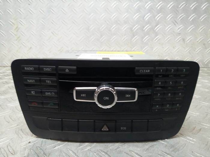Navigation control panel from a Mercedes-Benz B (W246,242) 1.5 B-180 CDI 16V 2013