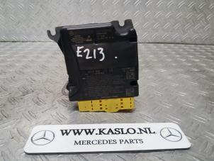 Usagé Boitier airbag Mercedes E (W213) E-220d 2.0 Turbo 16V Prix € 75,00 Règlement à la marge proposé par kaslo auto parts