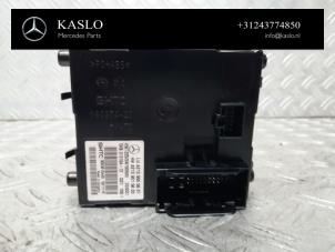 Modul climatronic z Mercedes-Benz E (W213) E-220d 2.0 Turbo 16V 2016