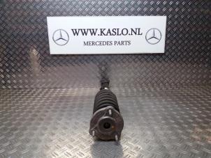 Used Front shock absorber rod, right Mercedes E (W213) E-220d 2.0 Turbo 16V Price on request offered by kaslo auto parts