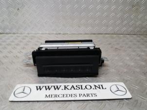 Used CD changer Mercedes ML II (164/4JG) 3.0 ML-320 CDI 4-Matic V6 24V Price € 75,00 Margin scheme offered by kaslo auto parts