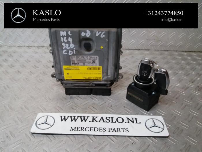 Used Ignition lock + computer Mercedes ML II (164/4JG) 3.0 ML-320 CDI 4-Matic V6 24V Price € 250,00 Margin scheme offered by kaslo auto parts